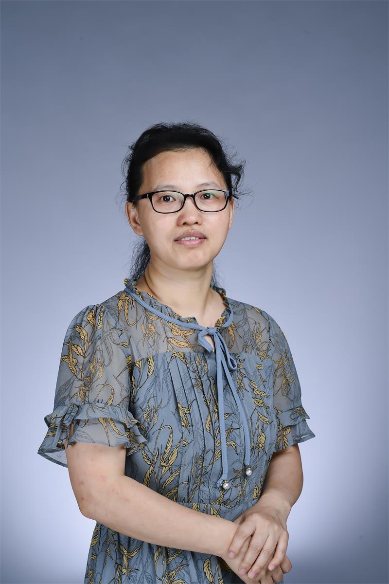崔长华.jpg
