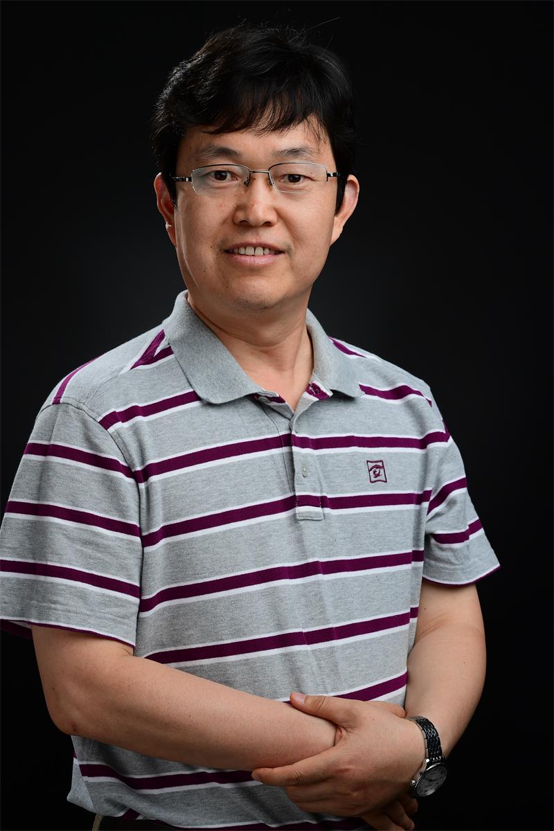 任孝勇照片 杨海涛拍摄.jpg